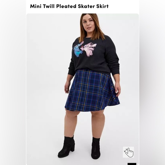 Torrid Navy Plaid Pleated Mini Skater Skirt – Size 1 - Picture 2 of 13